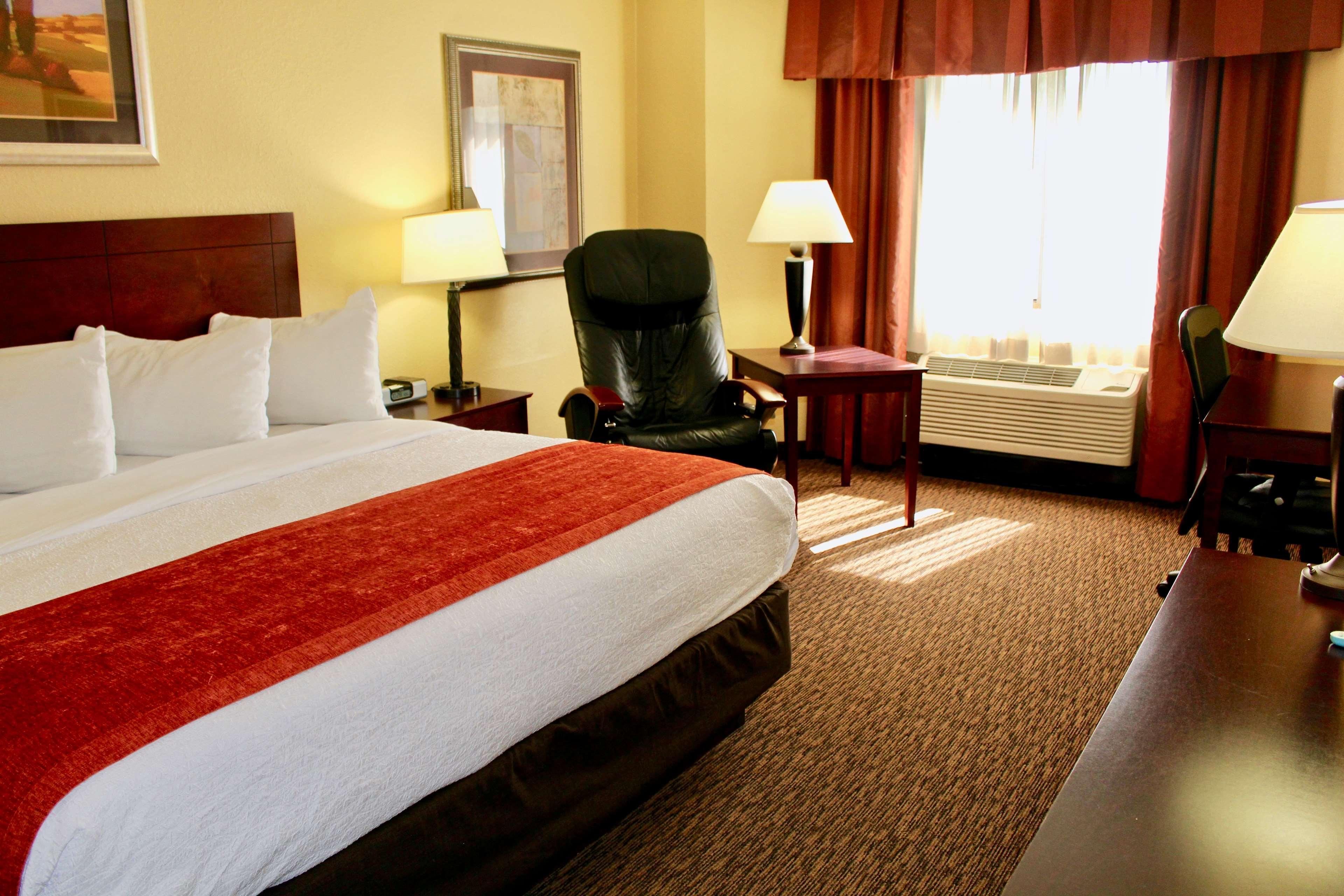 Best Western Plus Dakota Ridge Eagan Exterior photo