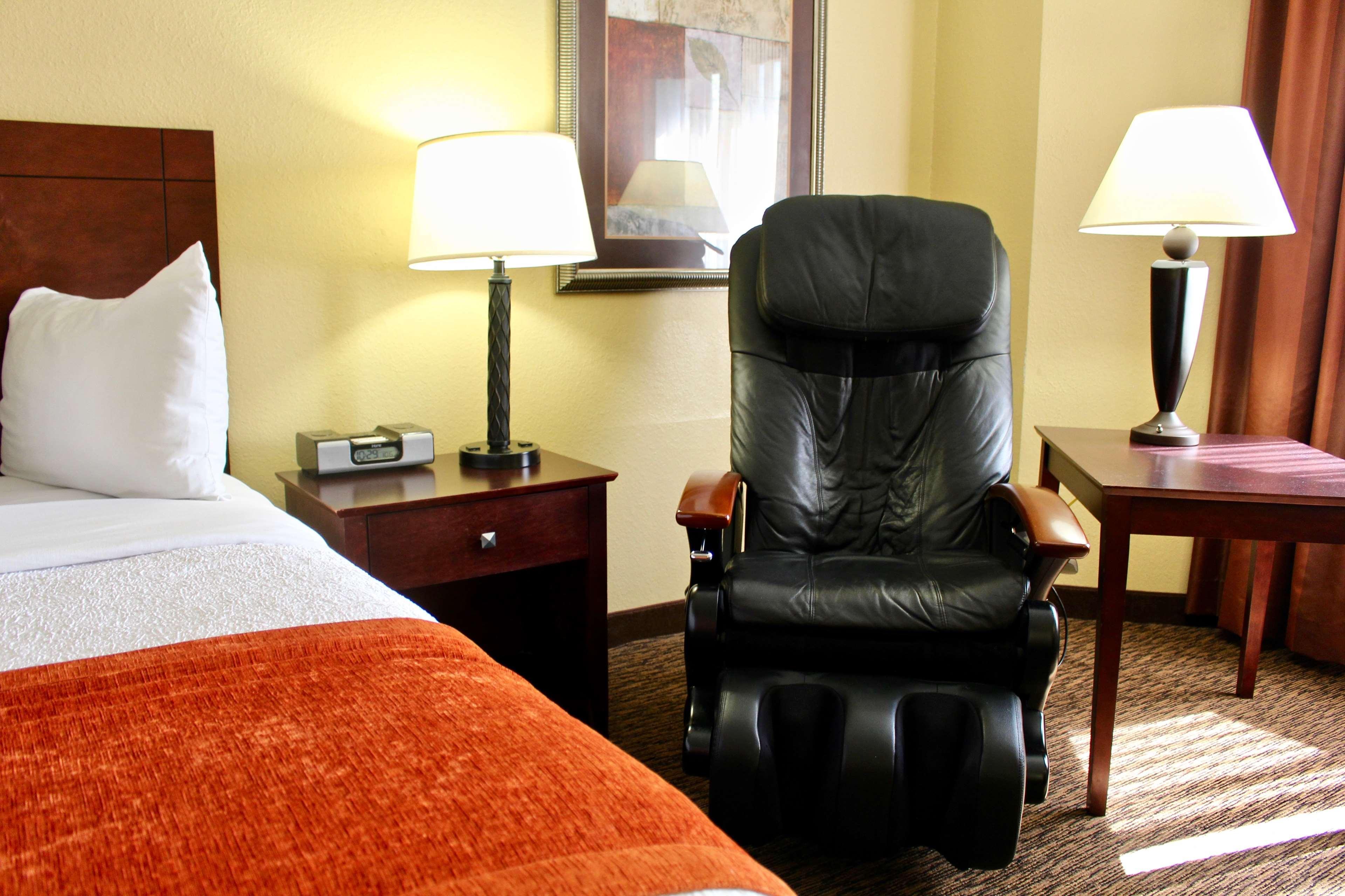 Best Western Plus Dakota Ridge Eagan Exterior photo