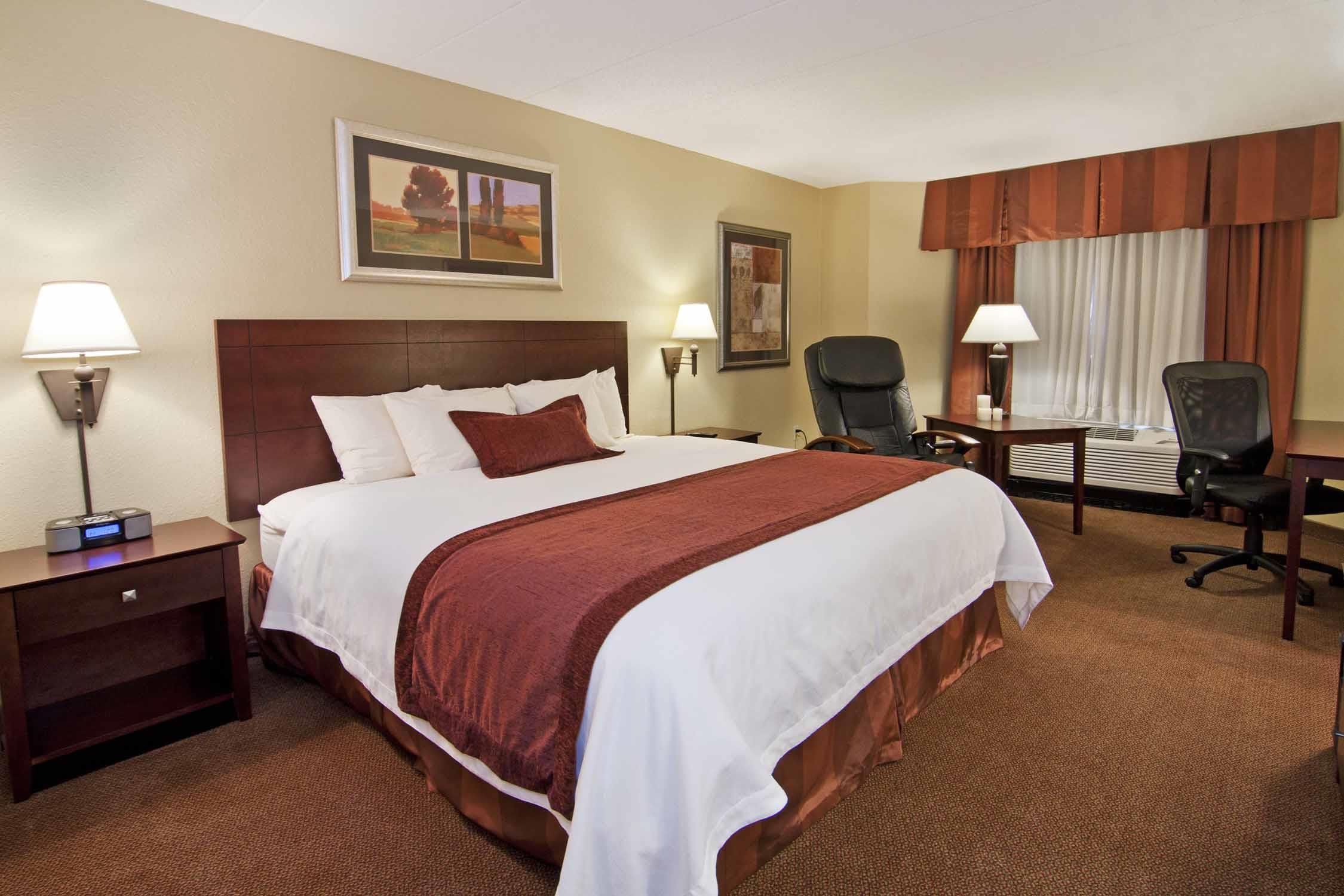 Best Western Plus Dakota Ridge Eagan Room photo