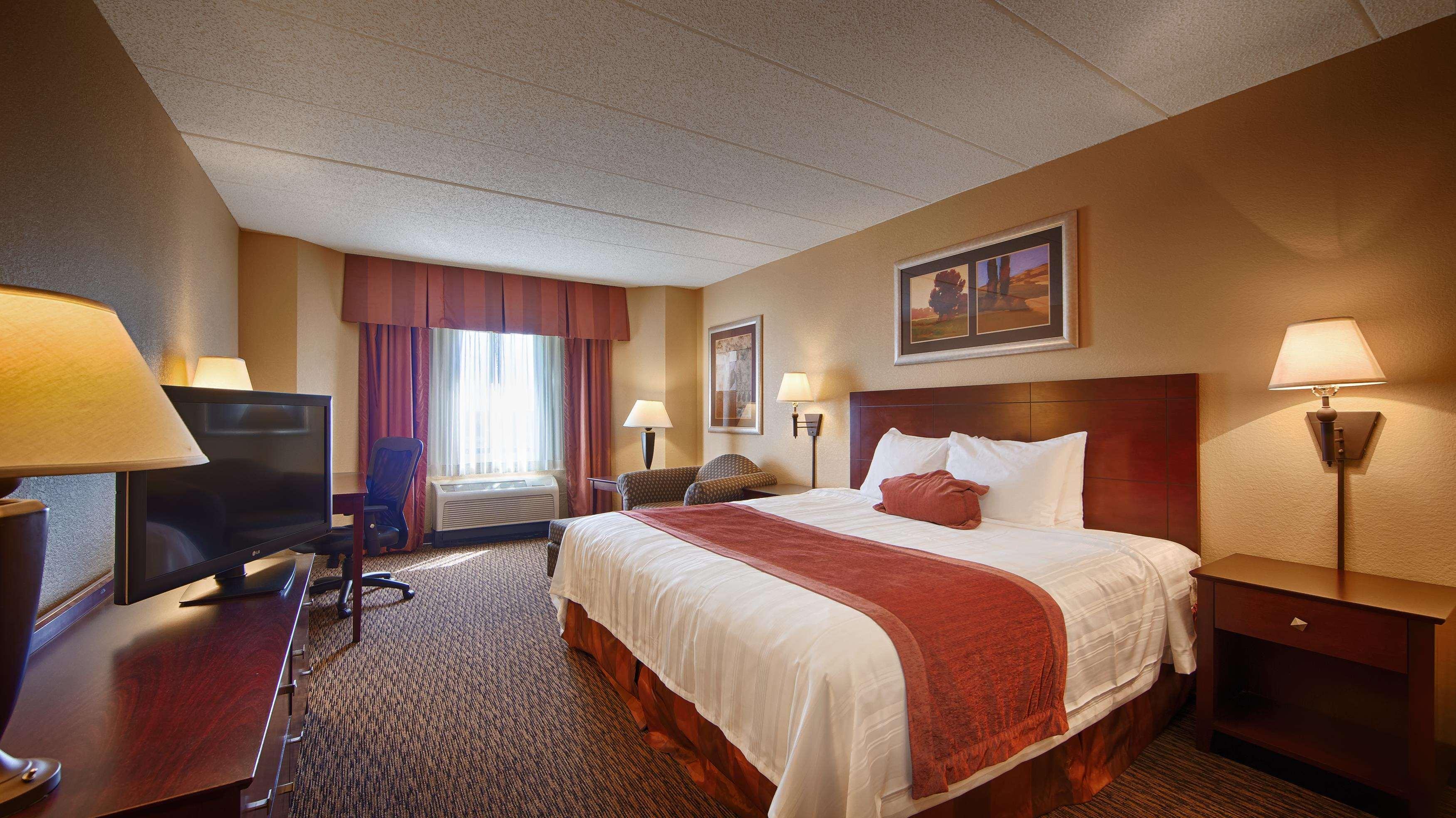 Best Western Plus Dakota Ridge Eagan Exterior photo