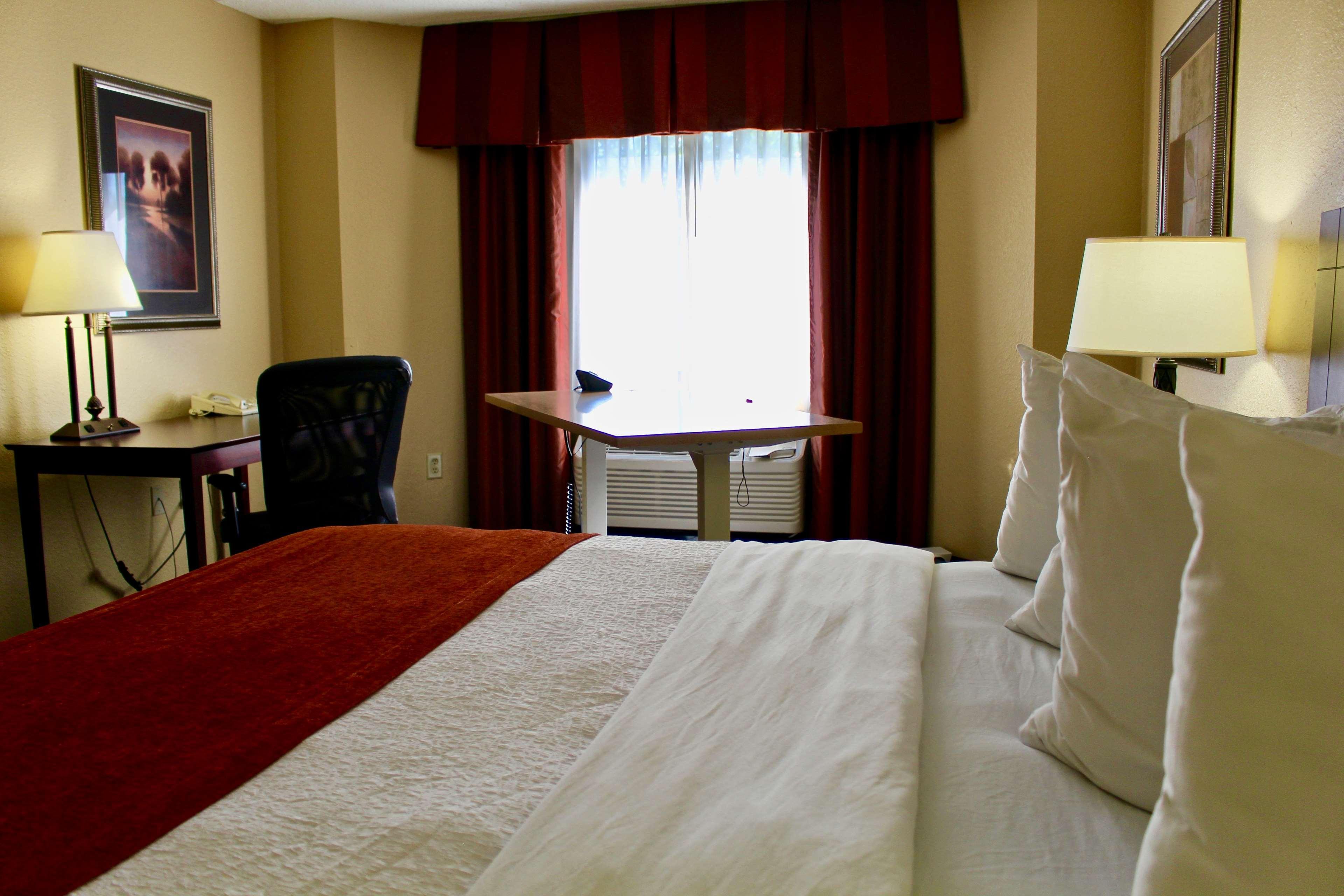 Best Western Plus Dakota Ridge Eagan Exterior photo