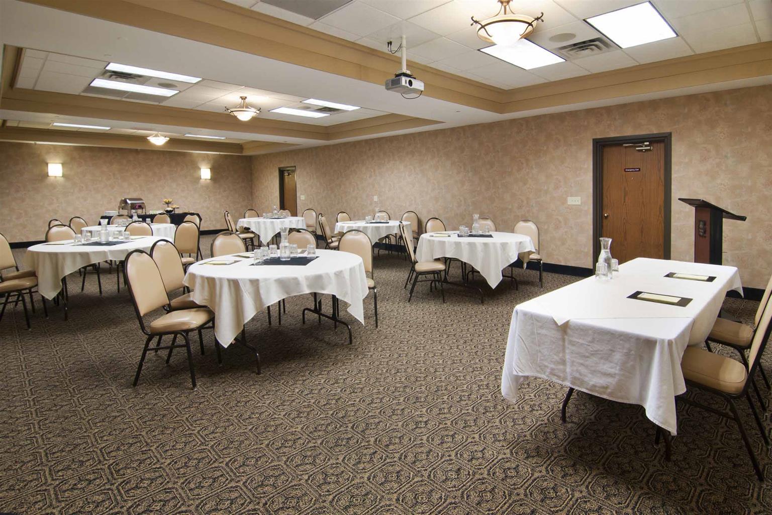 Best Western Plus Dakota Ridge Eagan Exterior photo